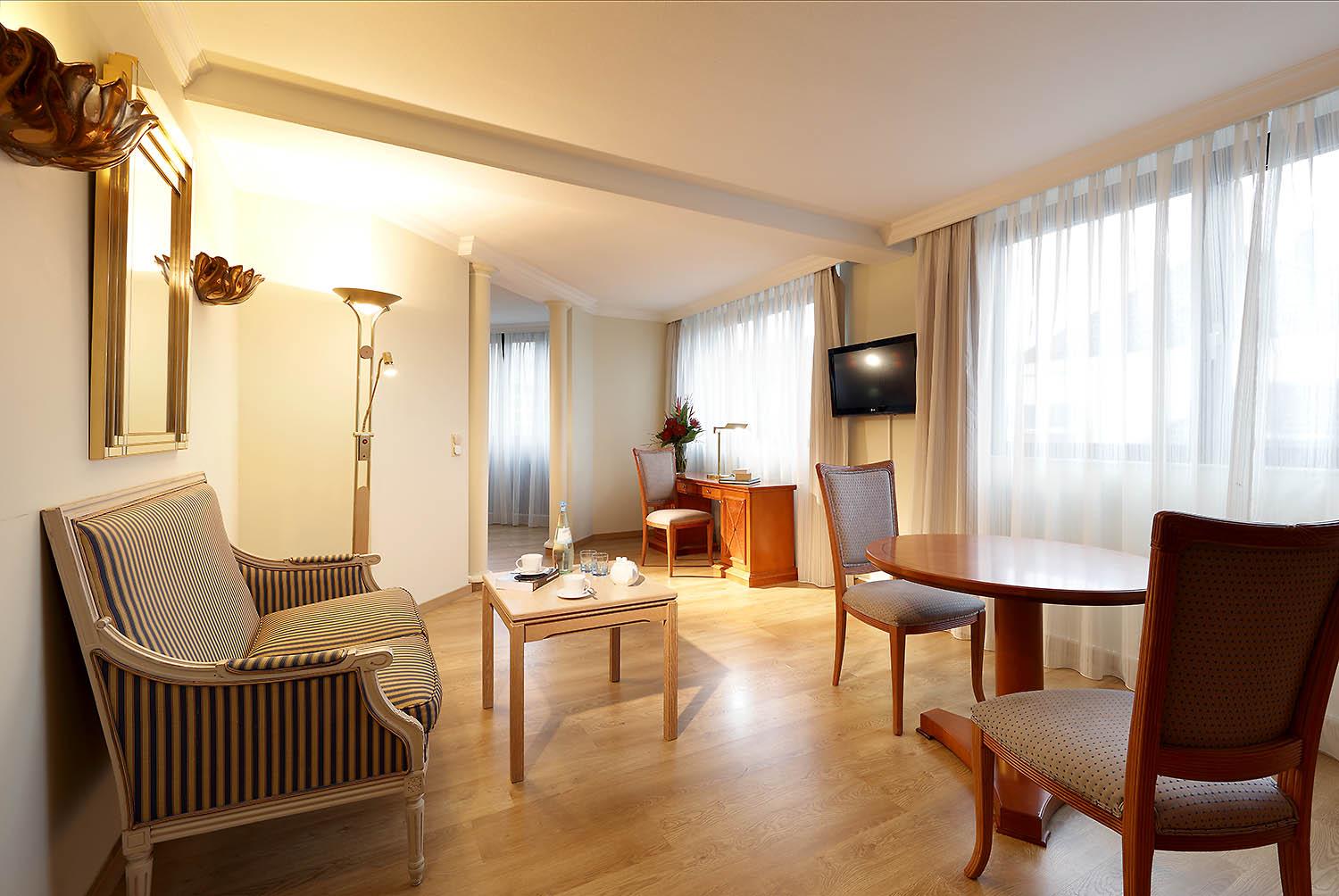 Hotel Regent 4*