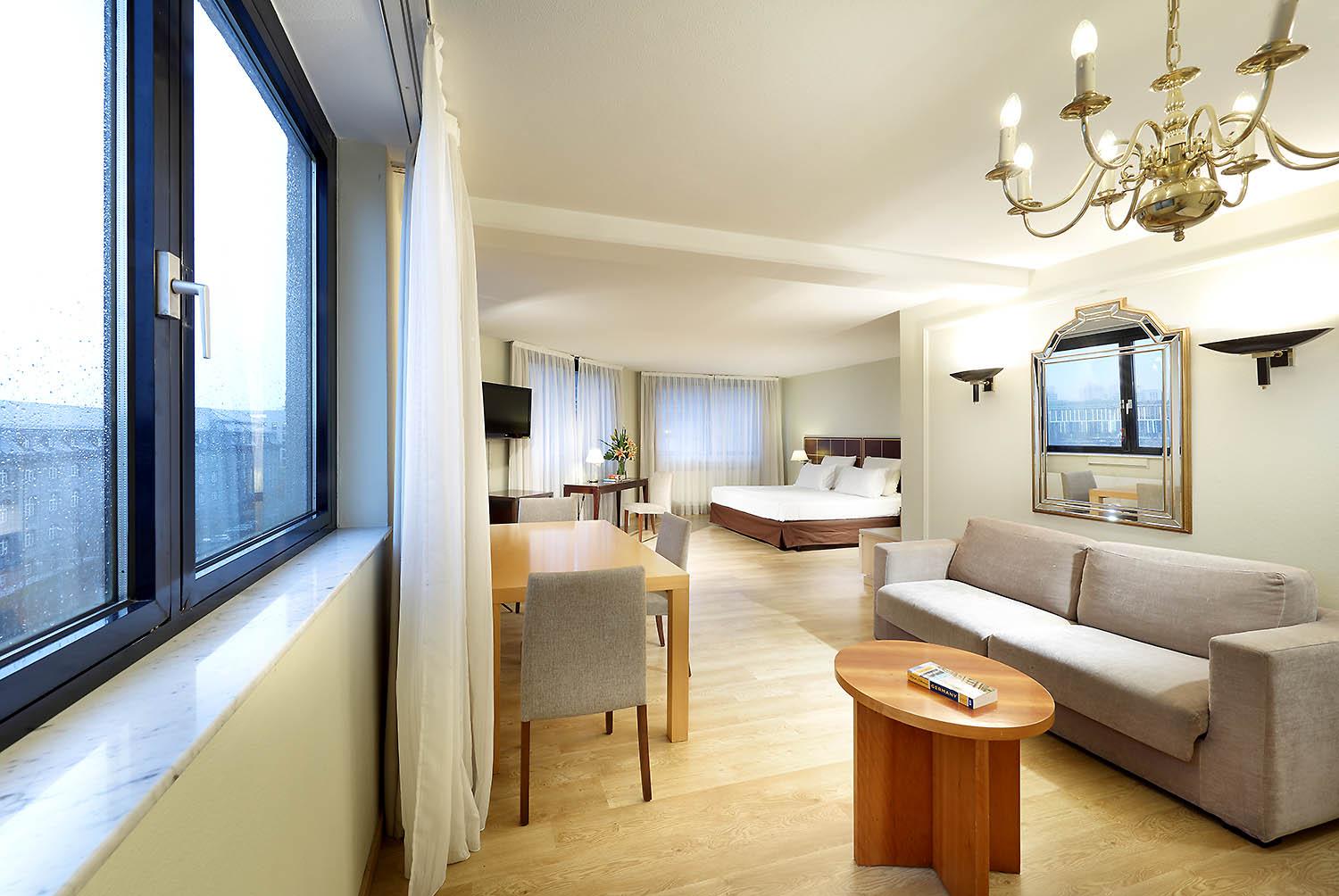 Regent 4*